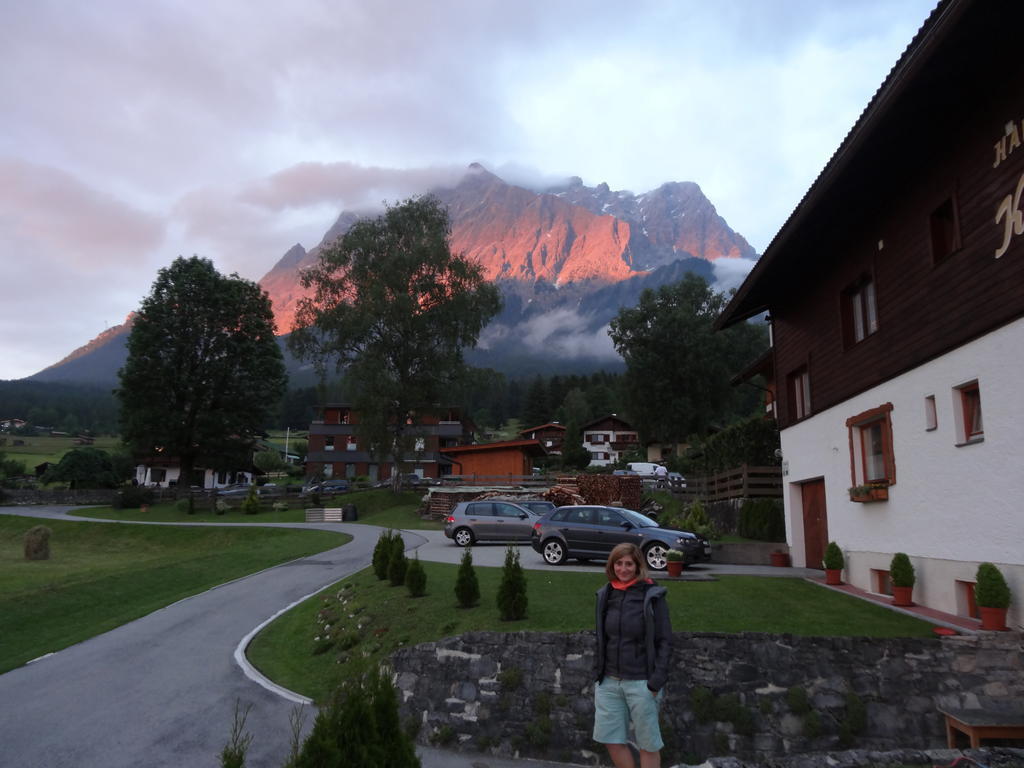 Haus Karl'S Ruh Bed & Breakfast Ehrwald Luaran gambar